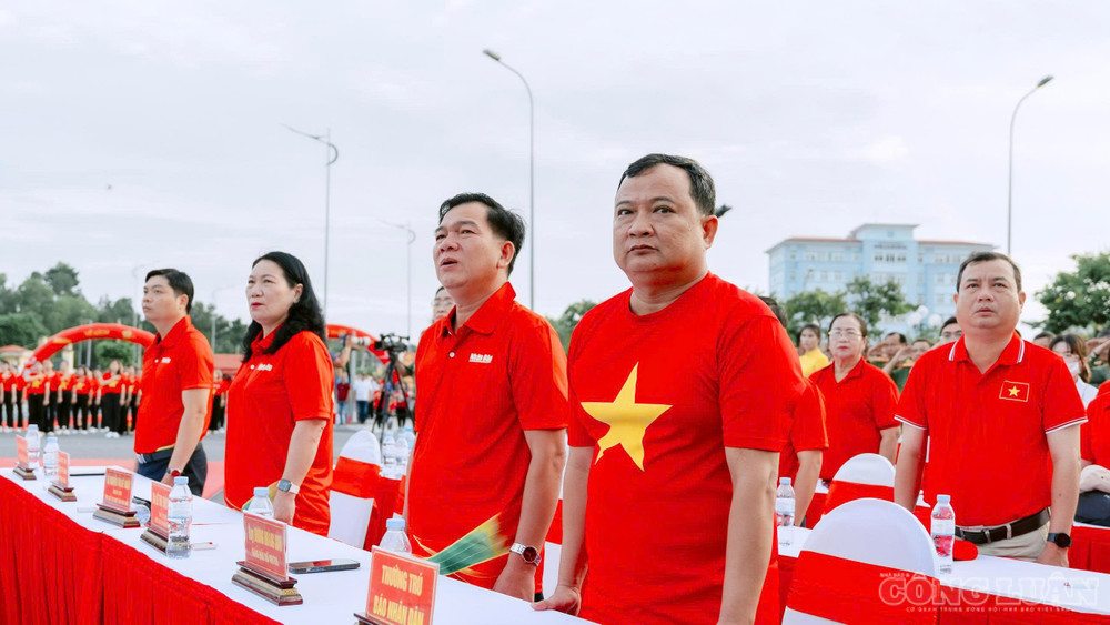 Các đại biểu tham dự buổi lễ. clo_br_1788050648911-1510208127611199446-1510208127611199446-31673b3dbc011f20b5873b6d57fc21d4.jpg
