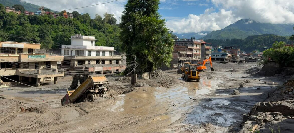 Trận lũ quét hôm 26/8 đã tàn phá nghiêm trọng nhiều khu vực tại Nepal. Ảnh: U.N song-bang-nepal-anh-6.jpg