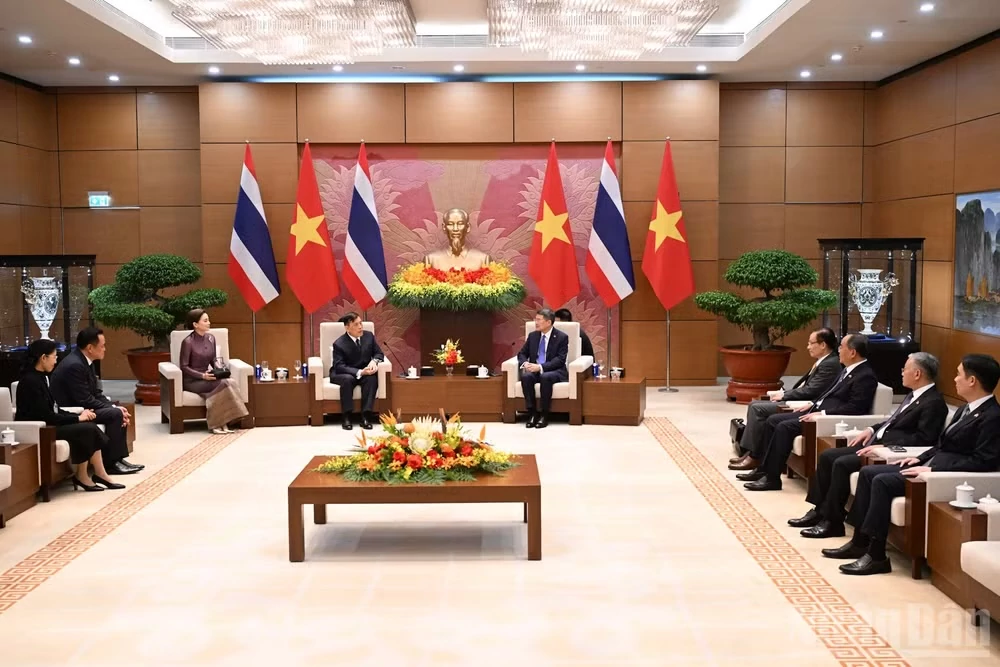 Thủ tướng Chính phủ Lê Minh Hưng hội kiến Nhà vua Thái Lan Thủ tướng Chính phủ Lê Minh Hưng hội kiến Nhà vua Thái Lan