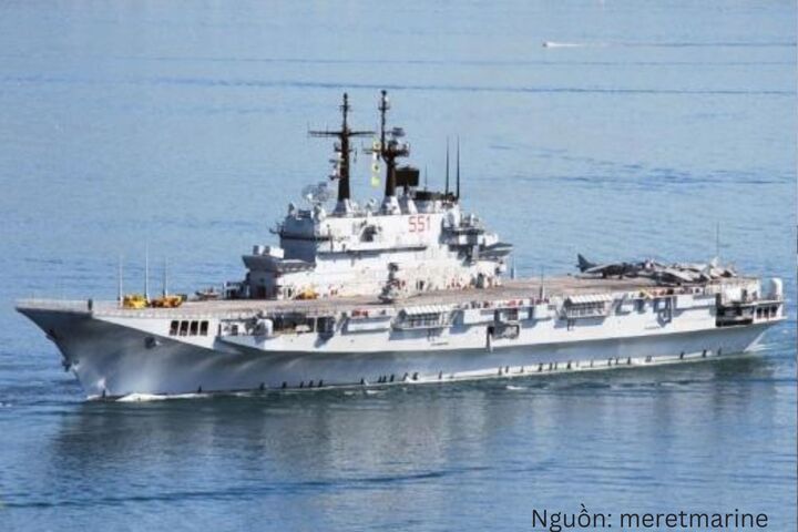 Tàu sân bay Giuseppe Garibaldi. Nguồn: Meretmarine