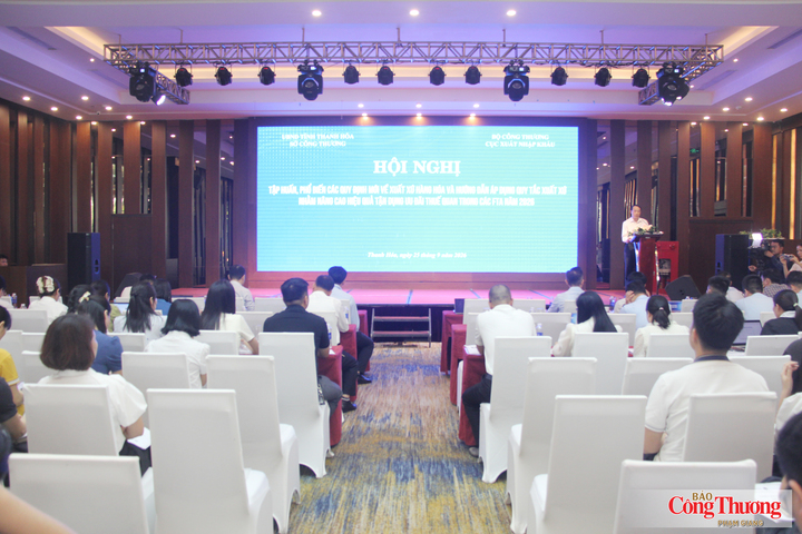 Hội nghị tập huấn, phổ biến các quy định mới về xuất xứ hàng hoá và hướng dẫn áp dụng quy tắc xuất xứ nhằm nâng cao hiệu quả tận dụng ưu đãi thuế quan trong các FTA năm 2026.