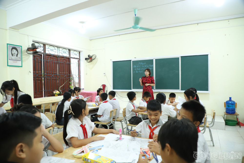 Bài toán cuối cùng không phải làm thế nào để tiền vẫn được thu mà không mang tên quỹ, mà là làm sao để các hoạt động thật sự cần thiết của học sinh được duy trì trên cơ sở tự nguyện, đúng quy định và không tạo thêm gánh nặng cho gia đình. clo_br_img-5833.jpg