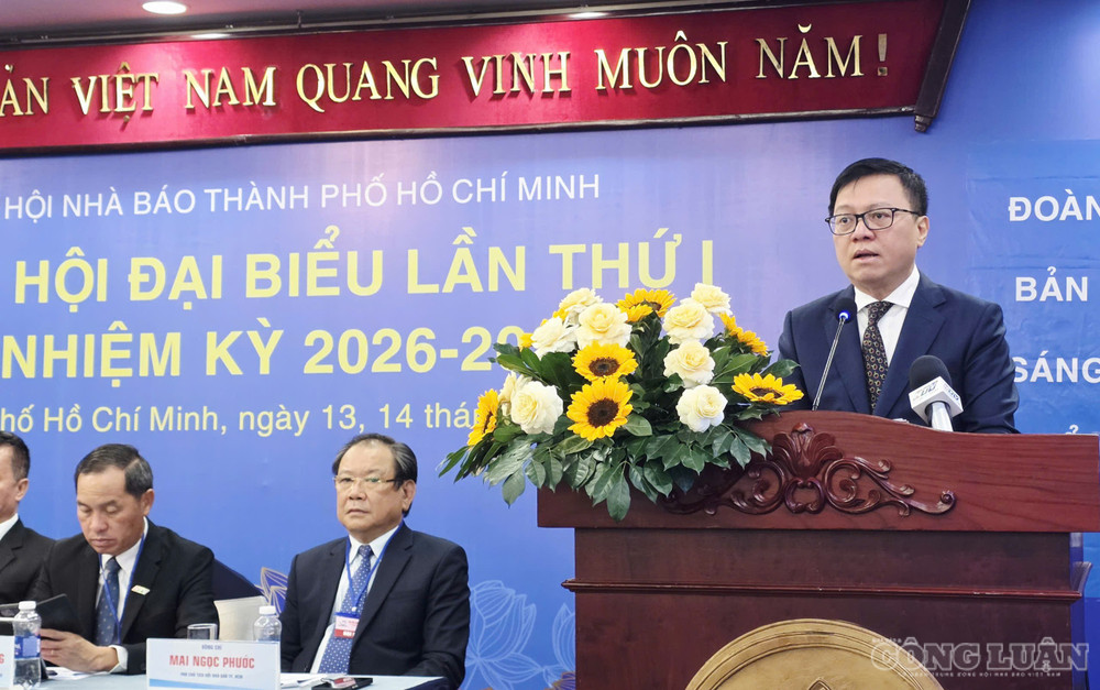 Chủ tịch Hội Nhà báo Việt Nam Lê Quốc Minh tin tưởng rằng Hội Nhà báo TP.HCM sẽ tiếp tục là ngọn cờ đầu của báo chí cách mạng Việt Nam trong kỷ nguyên mới. Ảnh: Chính Kỳ. clo_br_2.jpg