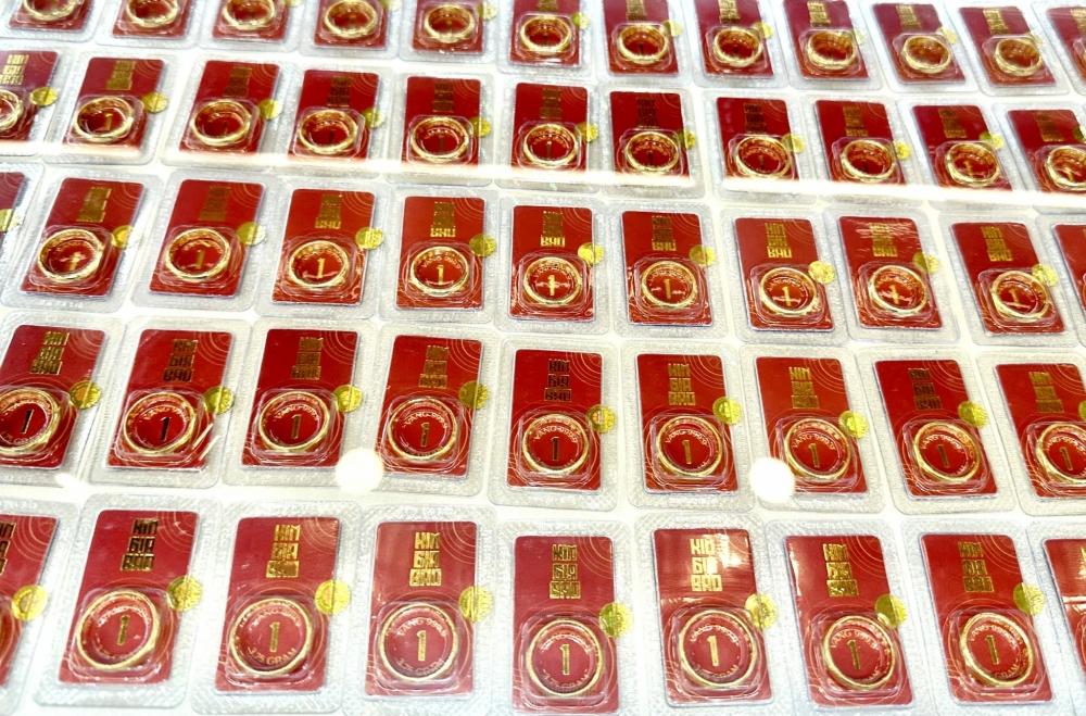 Giá vàng hôm nay 21/7: Vàng SJC giảm còn 146 triệu đồng/lượng Giá vàng hôm nay 21/7: Vàng SJC giảm còn 146 triệu đồng/lượng