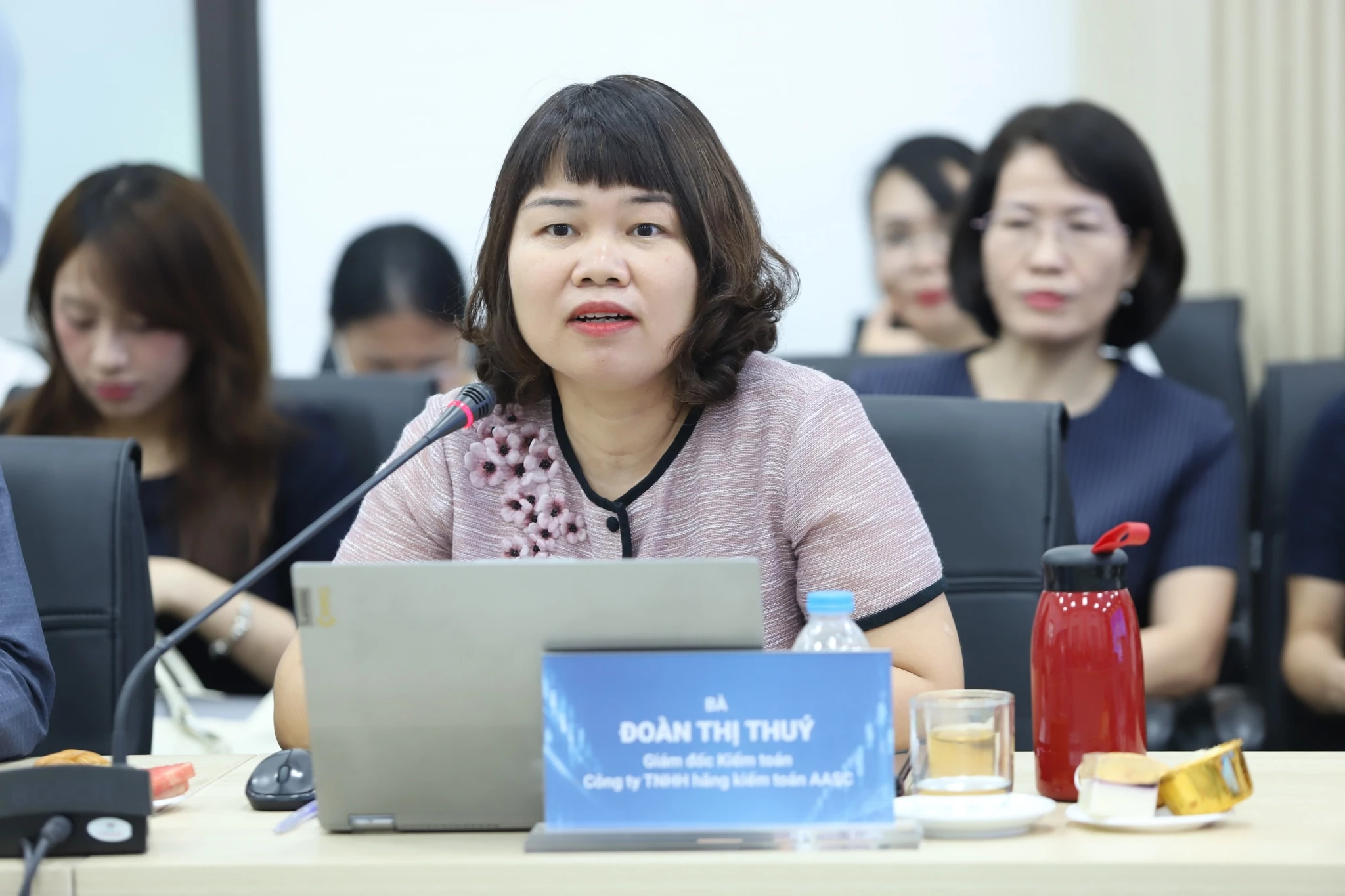 Áp dụng IFRS: Nền tảng nâng cao minh bạch, thu hút dòng vốn quốc tế vào thị trường chứng khoán