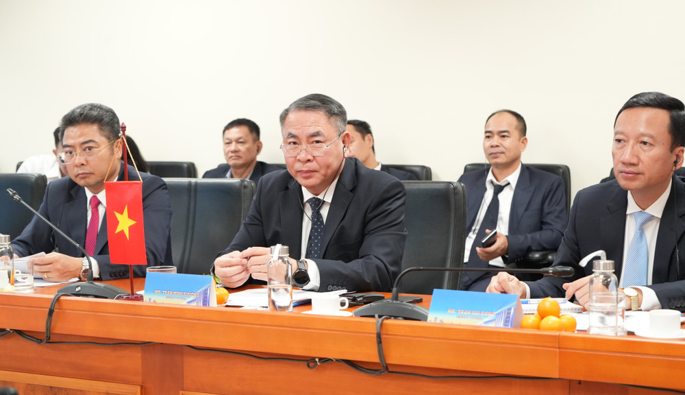 Theo Phó Tổng Kiểm toán nhà nước Trần Minh Khương, Hội thảo chung lần thứ 5 tạo điều kiện để hai bên chia sẻ kinh nghiệm kiểm toán dự án đường sắt đô thị và đường sắt tốc độ cao - lĩnh vực có yêu cầu cao về năng lực chuyên môn, quản lý đầu tư và kiểm soát rủi ro. Ảnh: Báo Kiểm toán 1-pho-tong-ktnn-tran-minh-khuong.jpg